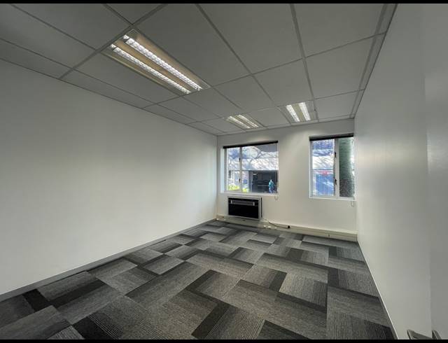 322M² OFFICE TO LET IN SANDTON CENTRAL